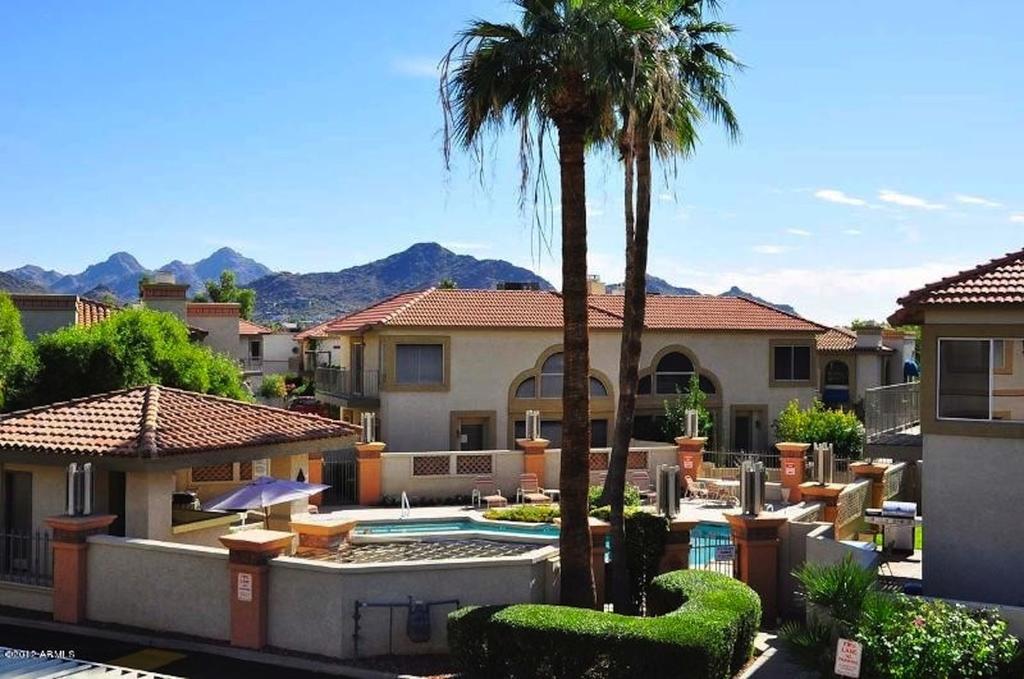 Mountain View Resort: Private Oasis with Year-Round Heated Pools Phoenix Exterior photo