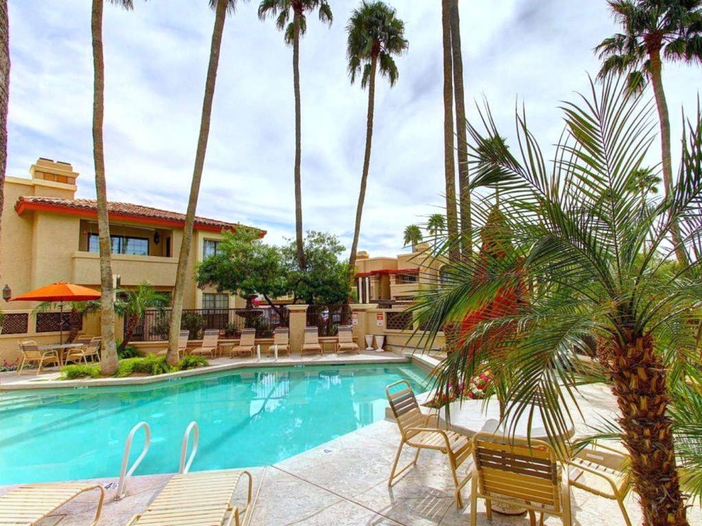 Mountain View Resort: Private Oasis with Year-Round Heated Pools Phoenix Exterior photo